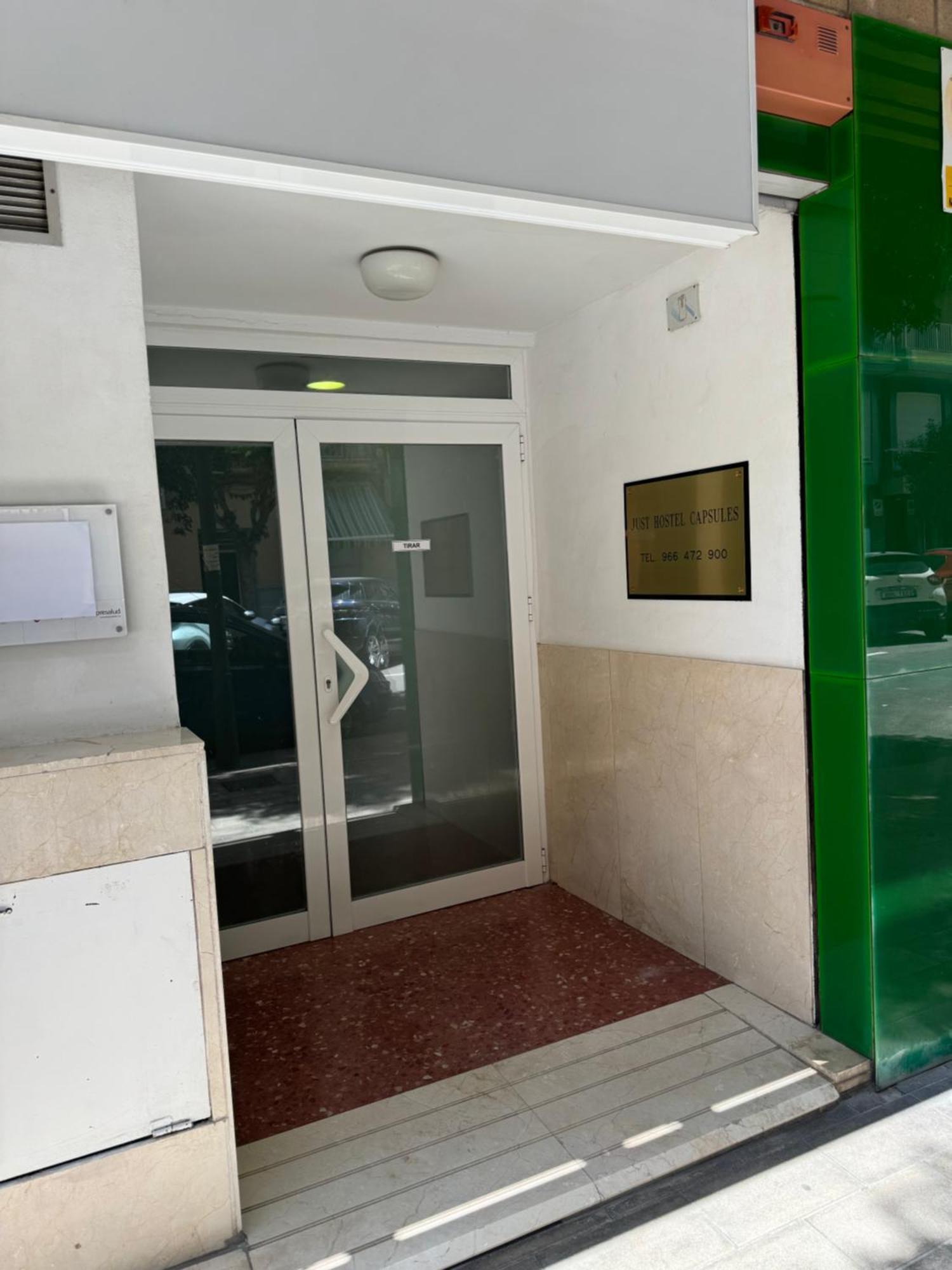 Just Hostel Capsules Alicante Zewnętrze zdjęcie